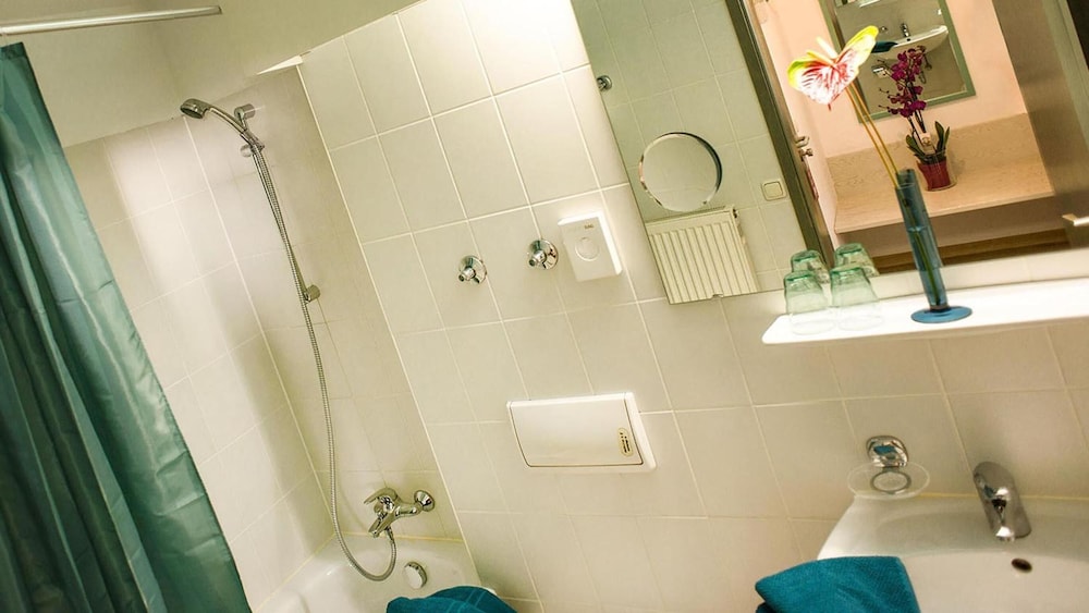 Hotel Amenity Munchen 44/45