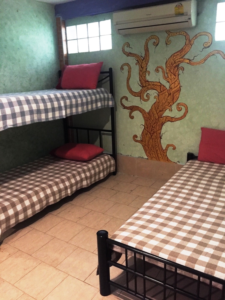Shanti Lodge Bangkok 58/70