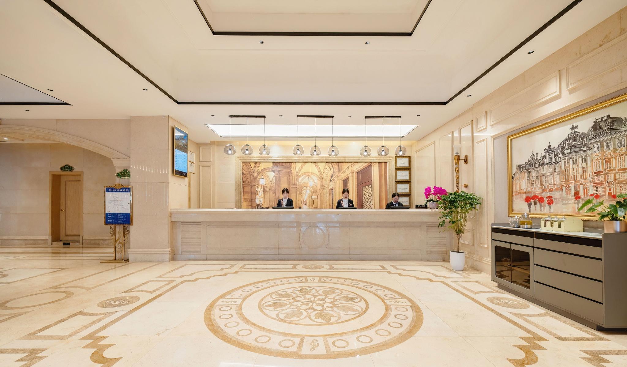 Vienna Hotel (Changsha Furong Middle Road) 5/48