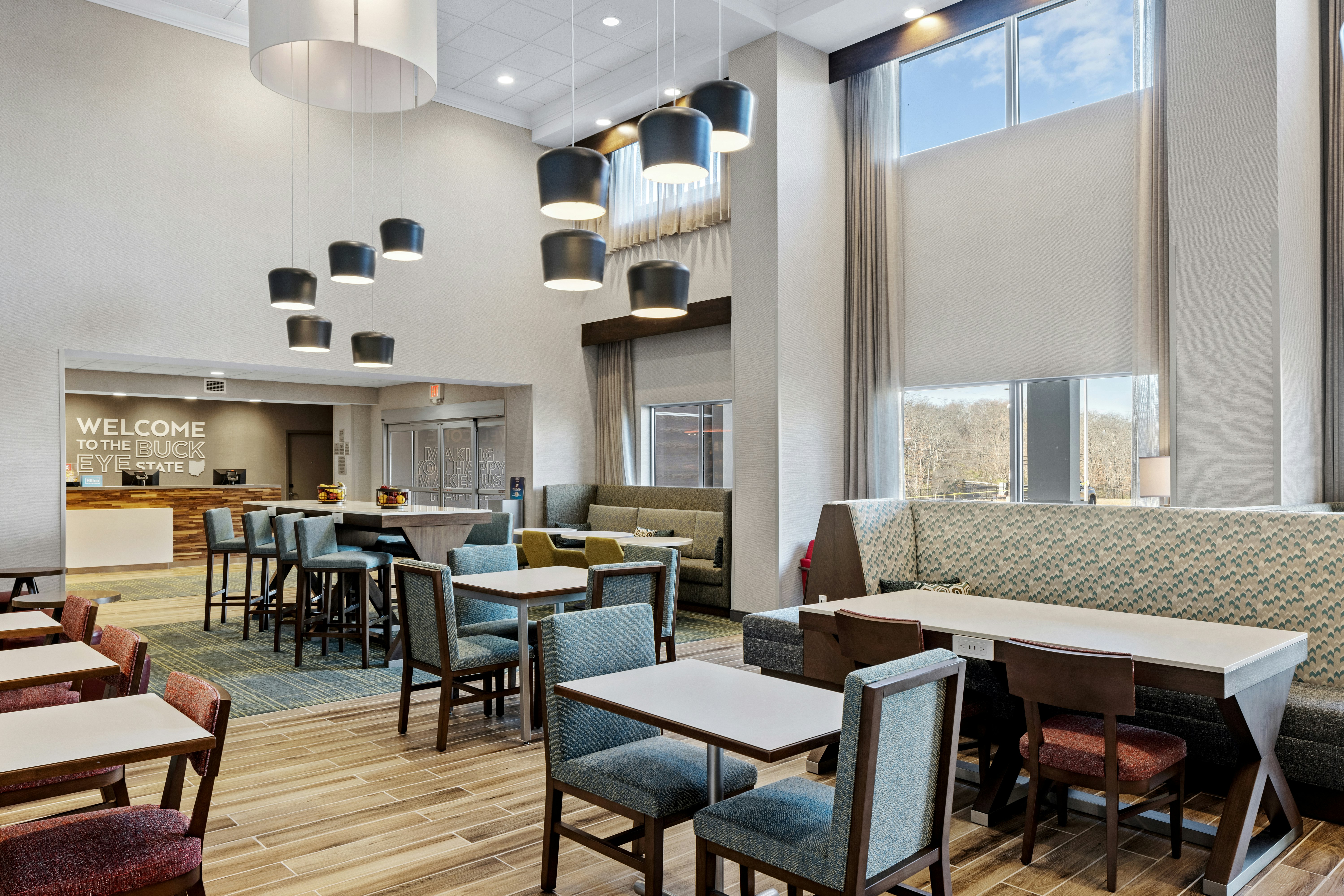 Hampton Inn and Suites Cincinnati West OH 20/36