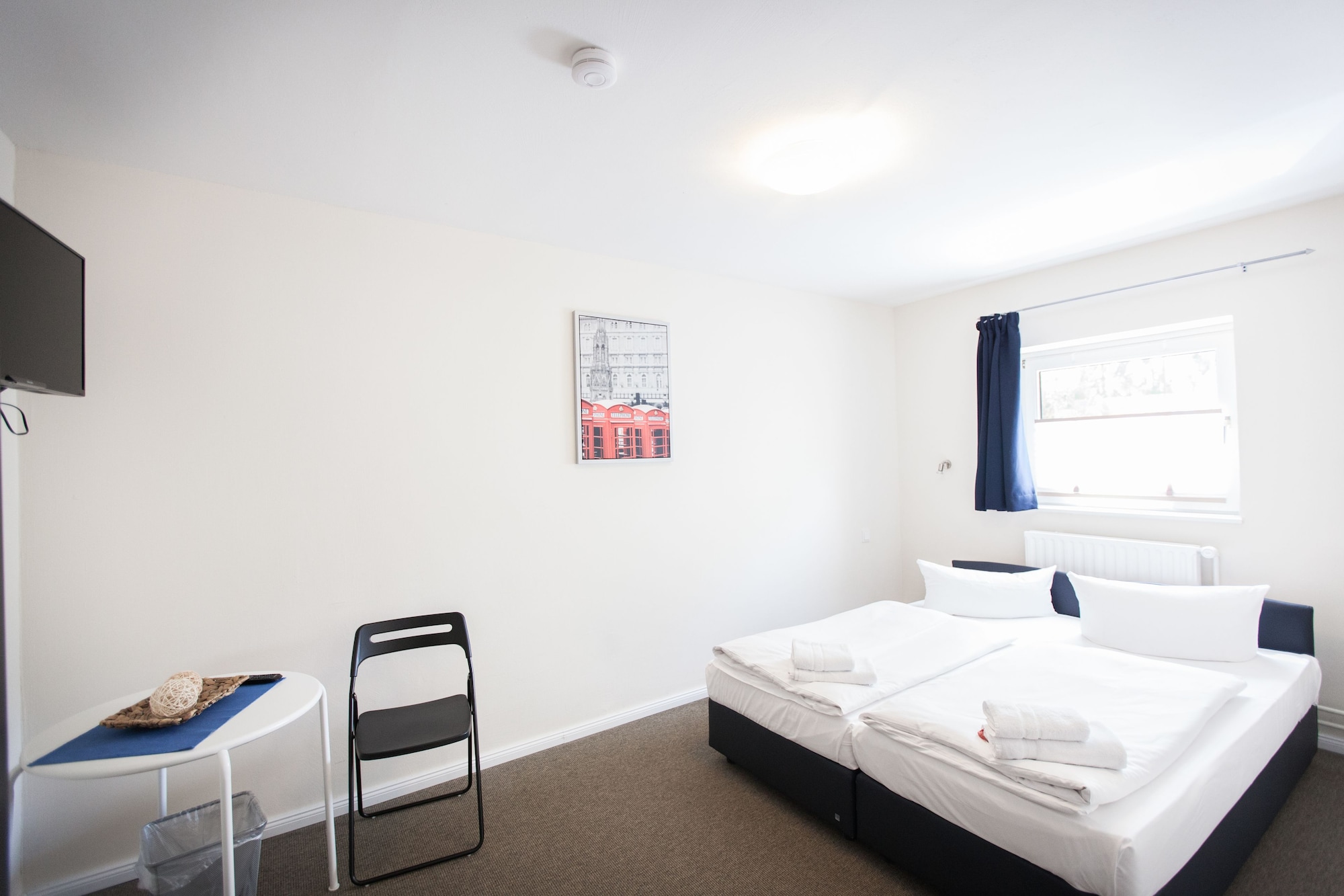 2 BEDROOMS, APARTMENT, PRIVATE BATHROOM