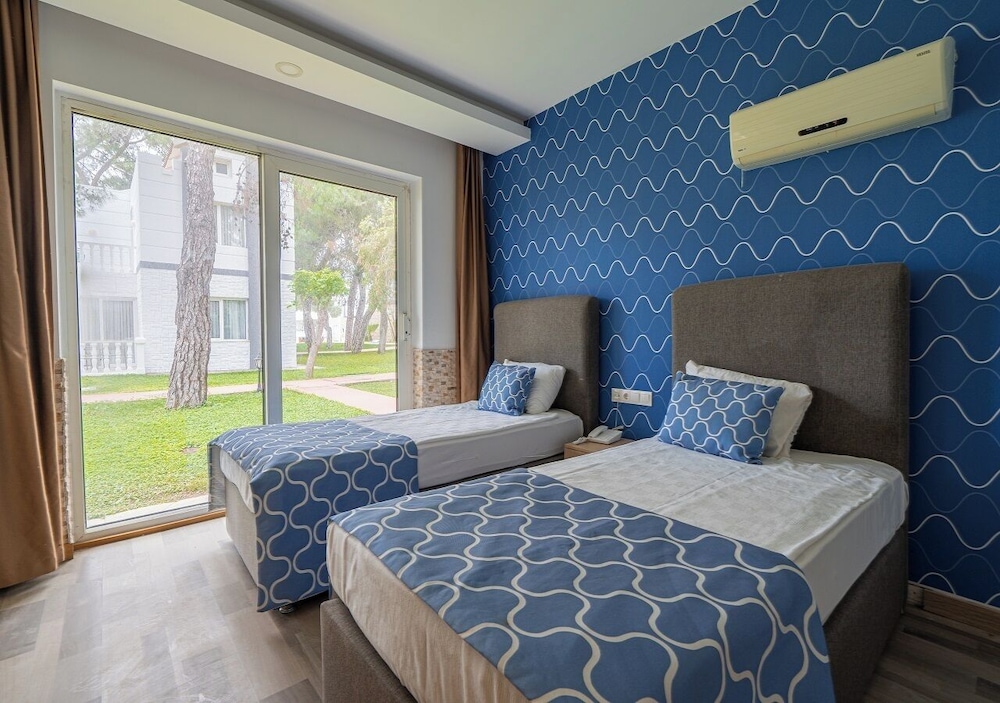 Amara Comfort Resort 8/40
