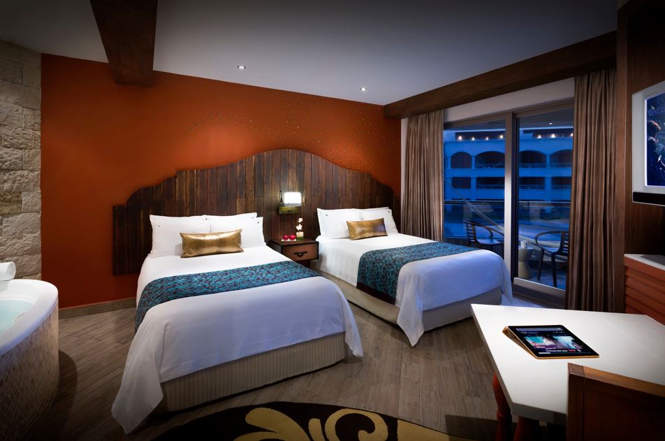 Hacienda, Deluxe, 2 Double Beds