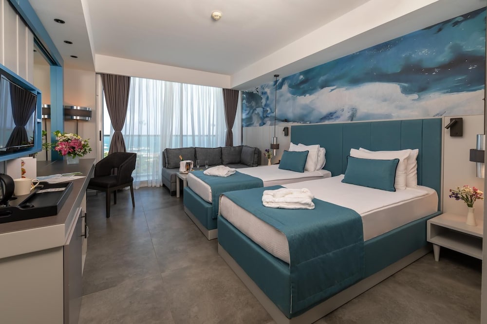 Crystal Centro Resort 14/50