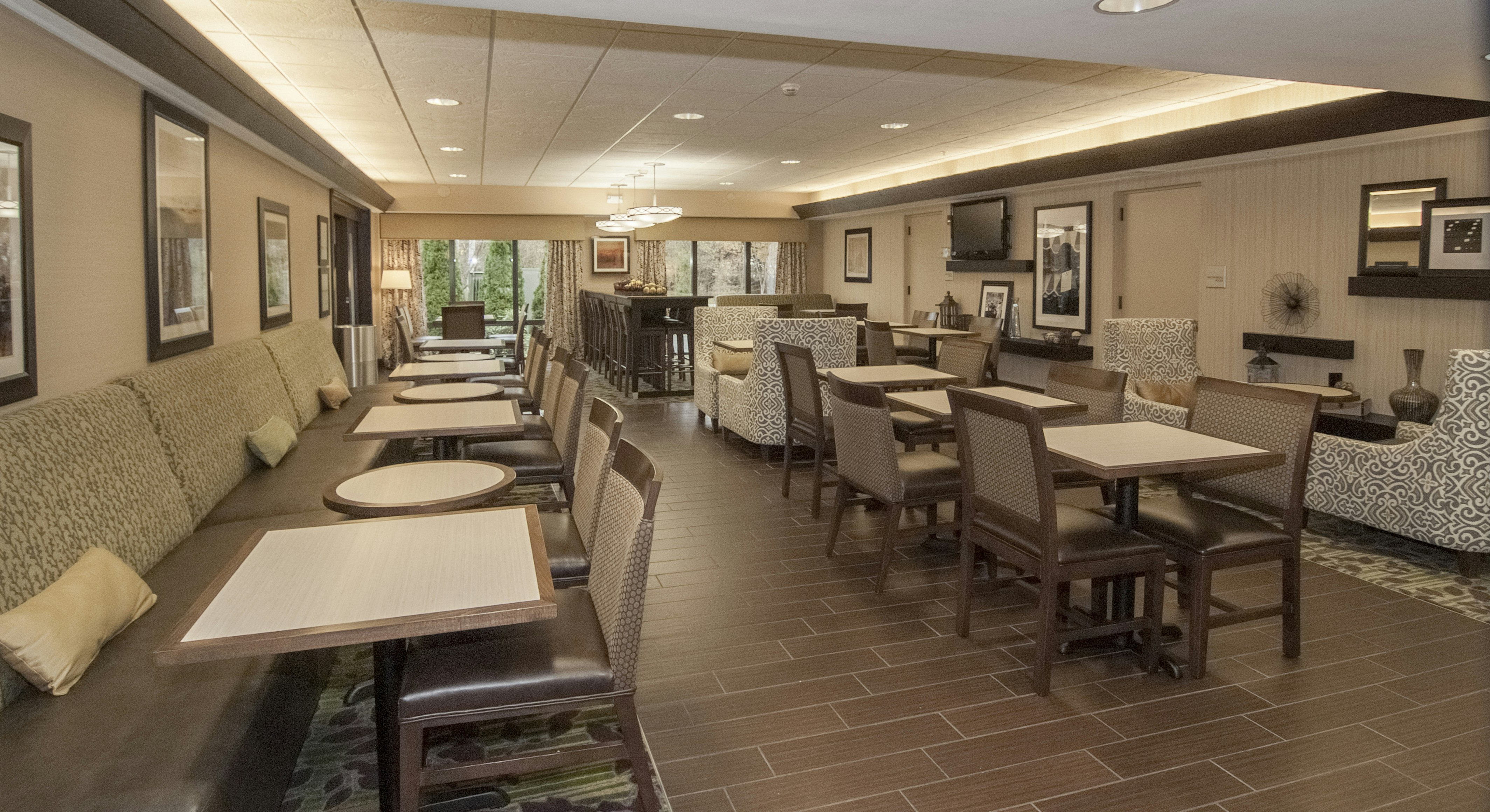 Hampton Inn Flemington 30/45