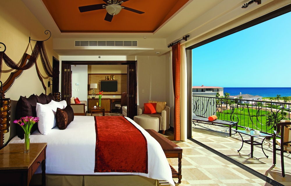 Master, Suite, King Bed, Ocean View