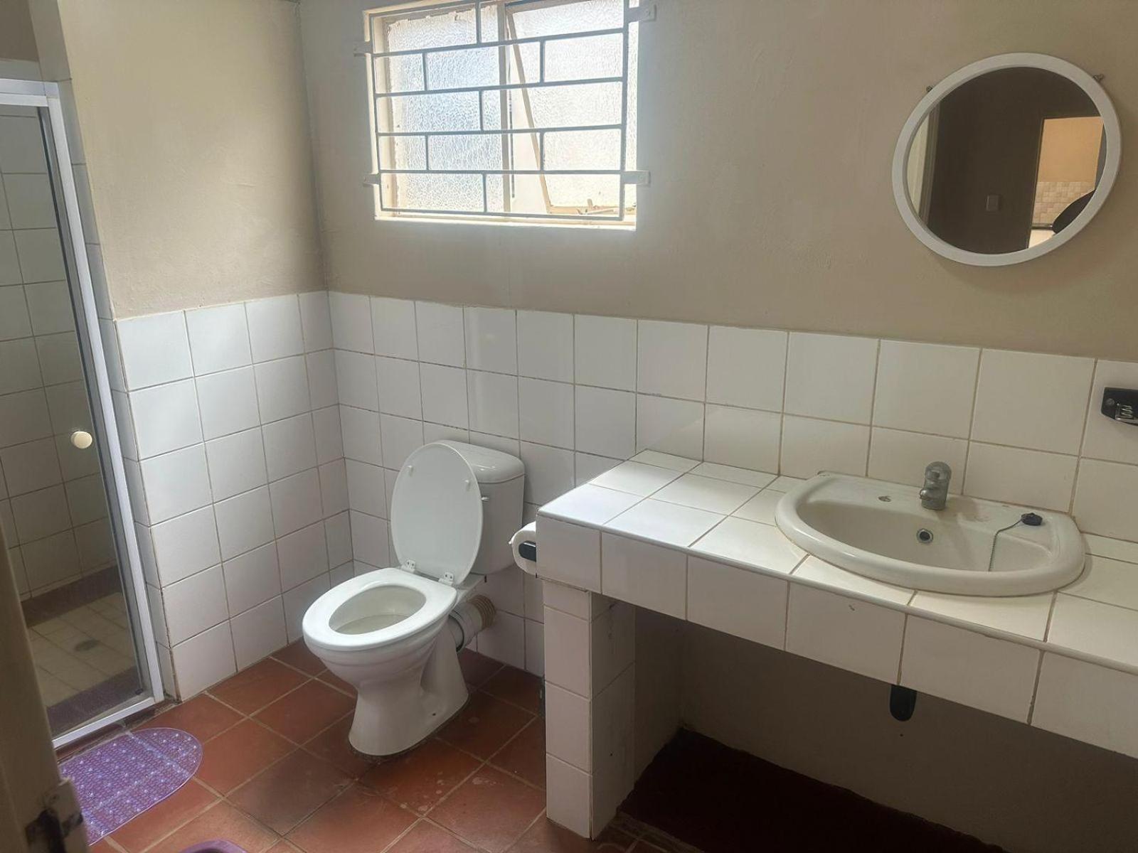 Hluzu Guest House 24/25