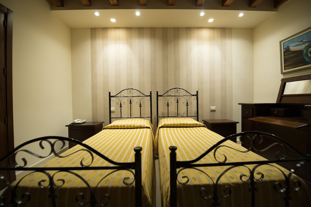 Hotel Aliai 55/60