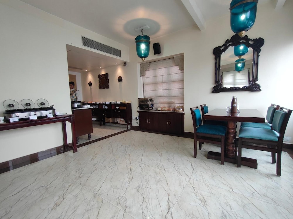 Guleria Kothi 34/50