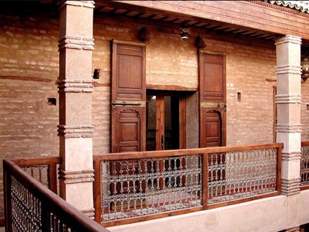 RIAD ALADDIN 2/76