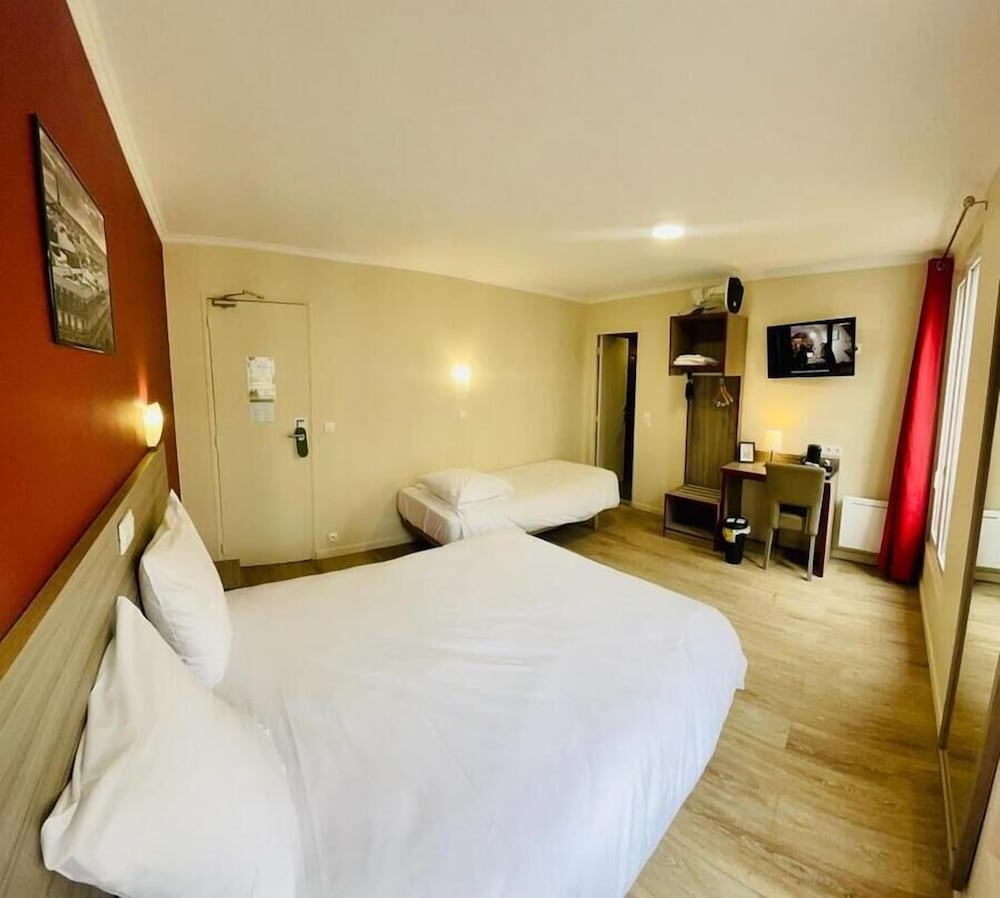 Hipotel Paris Gambetta Republique 24/58