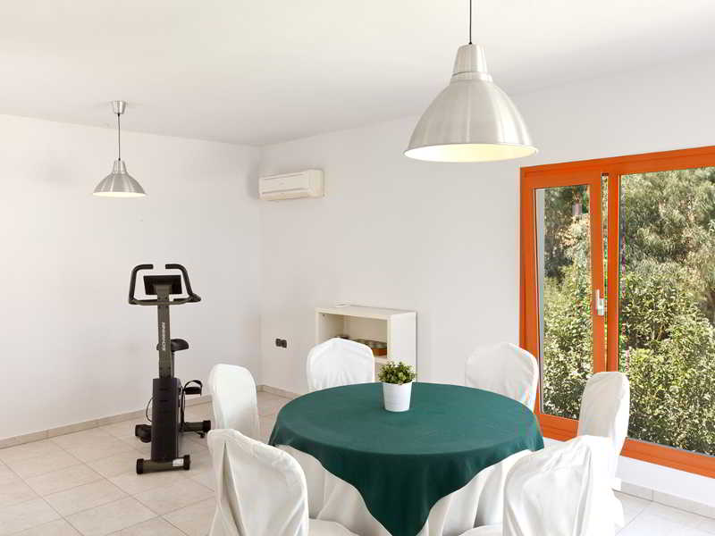 VILLA SEVEN 15/52