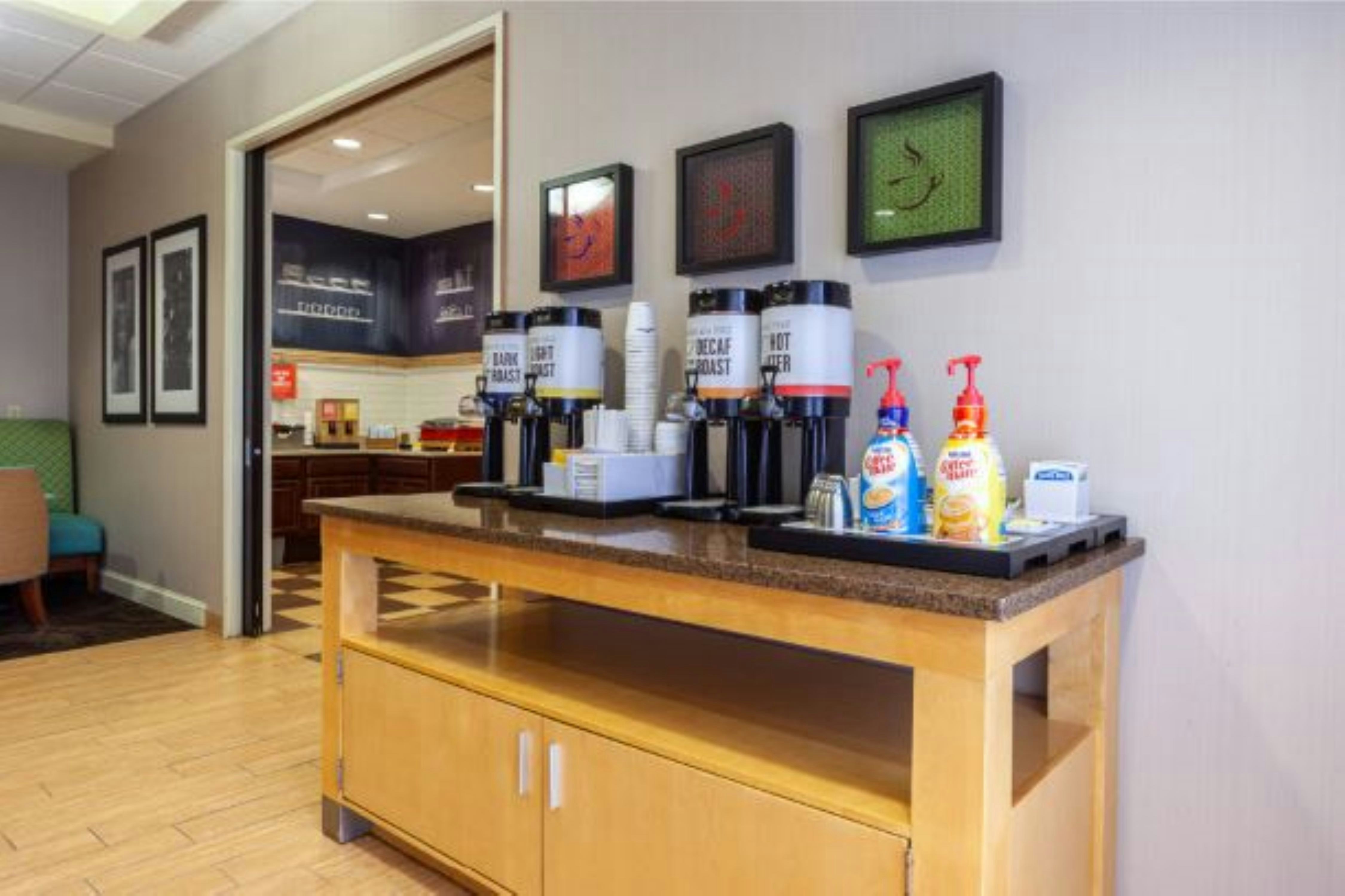 Hampton Inn Martinsburg South-Inwood 14/75