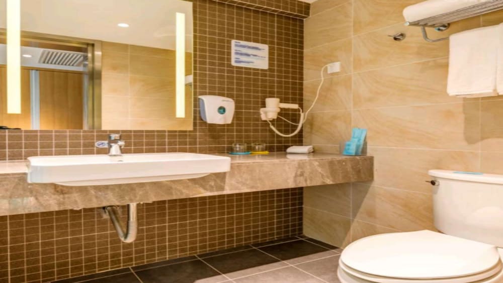 HOLIDAY INN EXPRESS XI'AN QUJIANG SOUTH 22/67