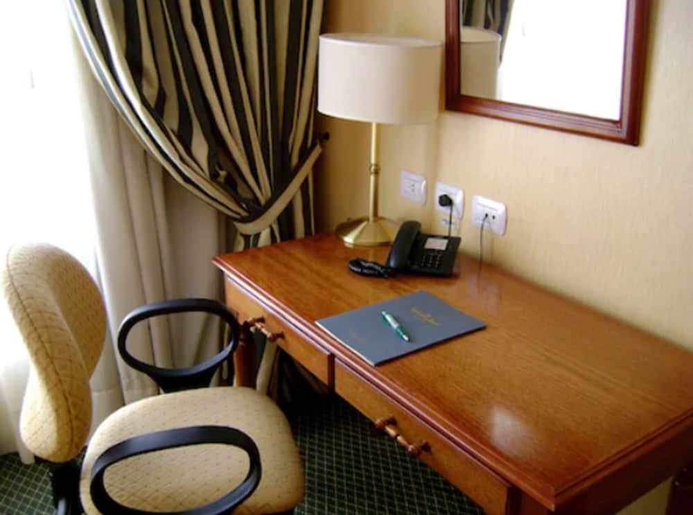InterTower Hotel 36/44