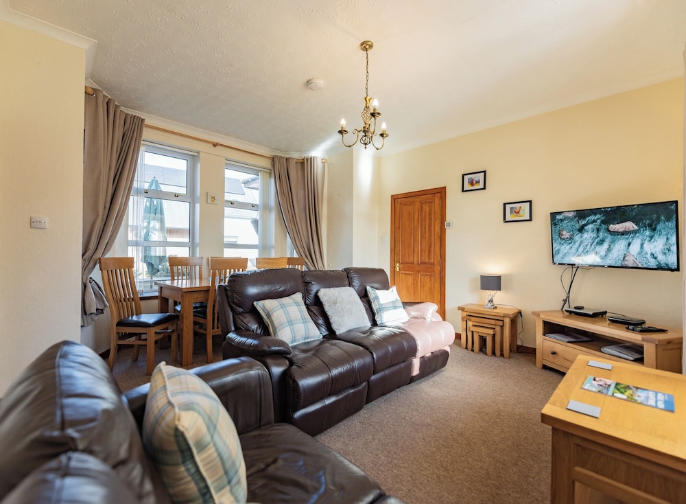 Darwin Cottage Self Catering In Elgin 27/50