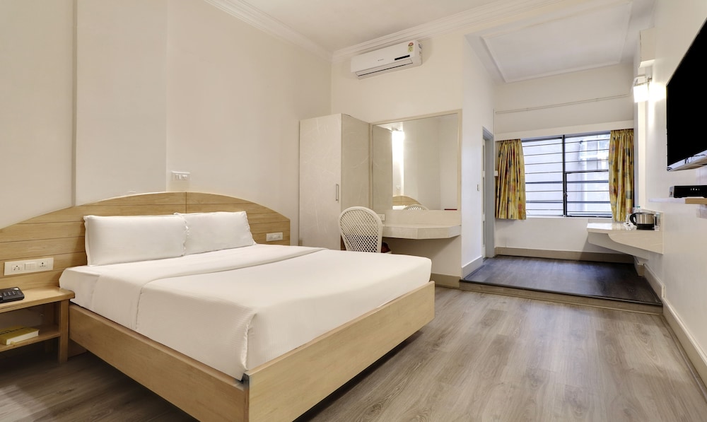 Hotel Vellara 8/50