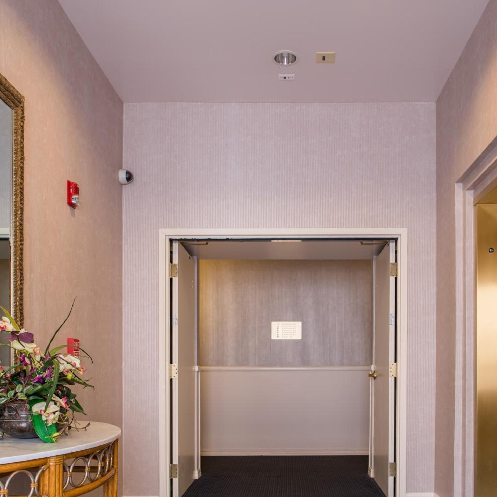 Sw Hotel 18/60
