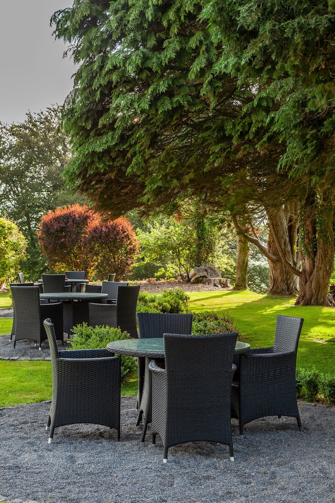 Mansion House Llansteffan 27/32