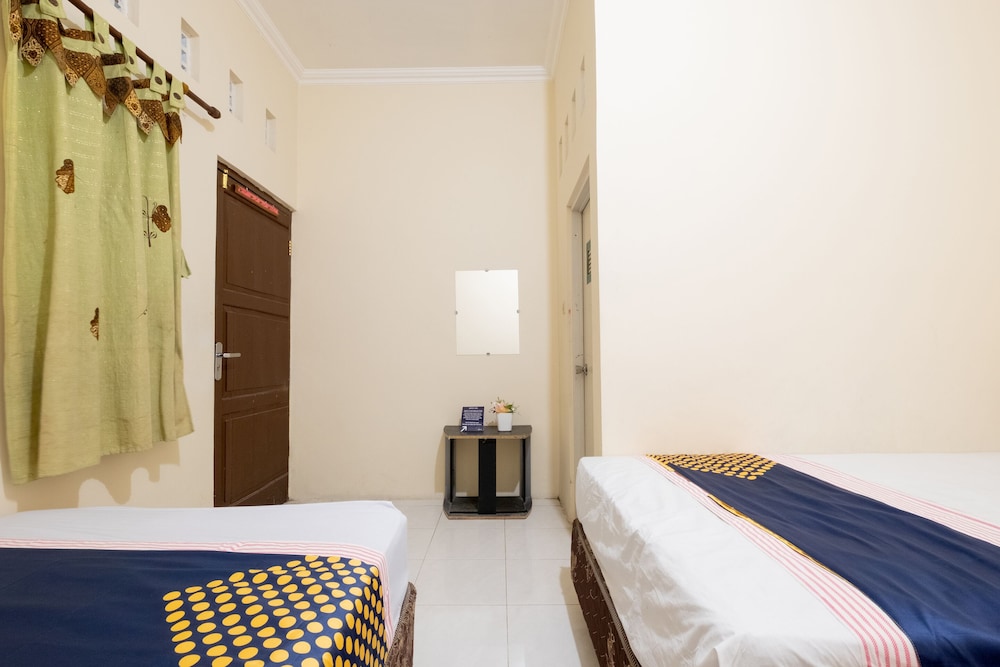 SPOT ON 2419 Rumah Nugraha Hotel Syariah 18/45
