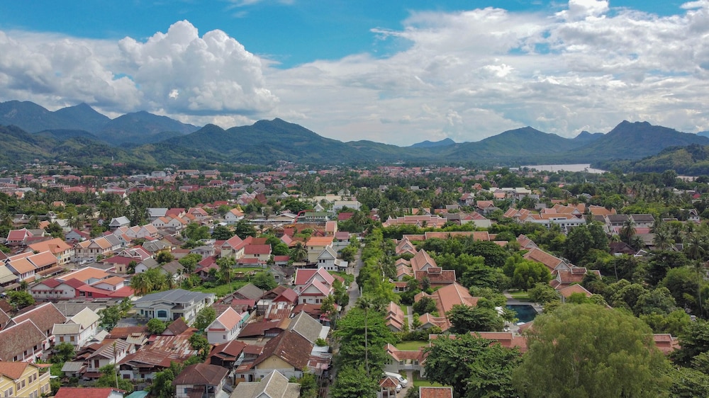 Luang Prabang Oasis Villa Namnuea 47/50