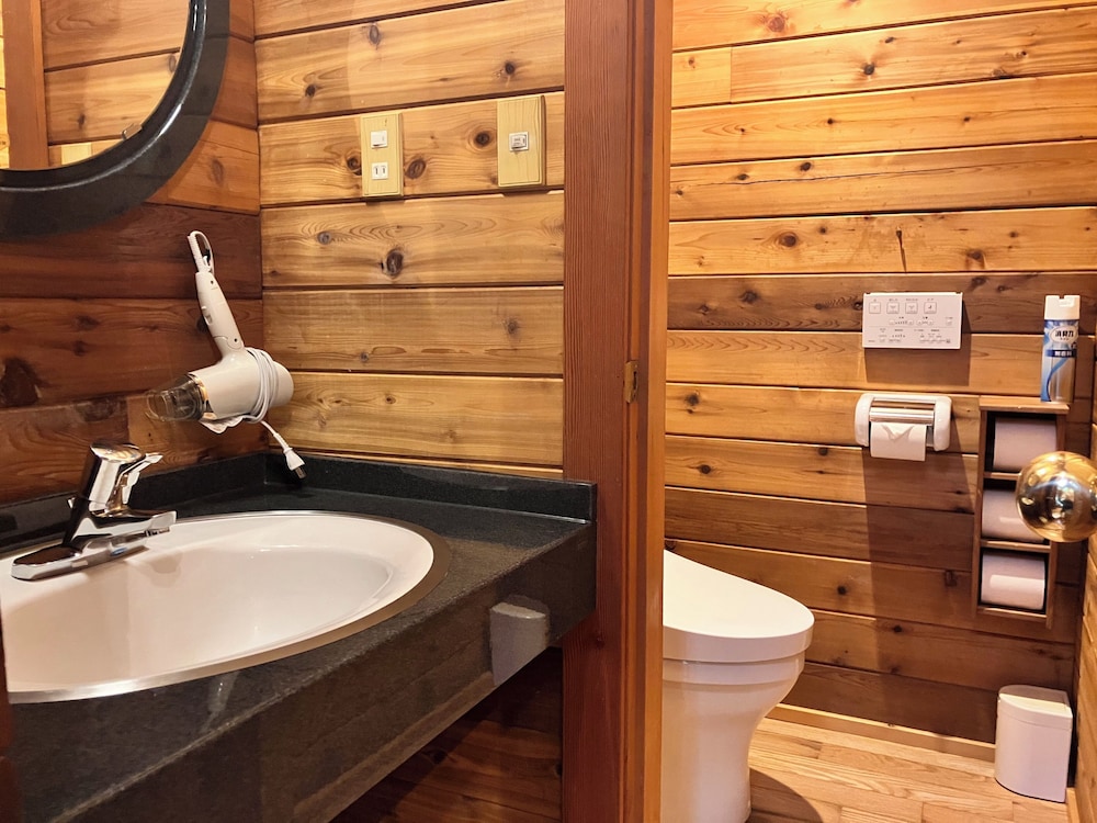 Hakuba Brownie Cottages & Condominiums 48/50