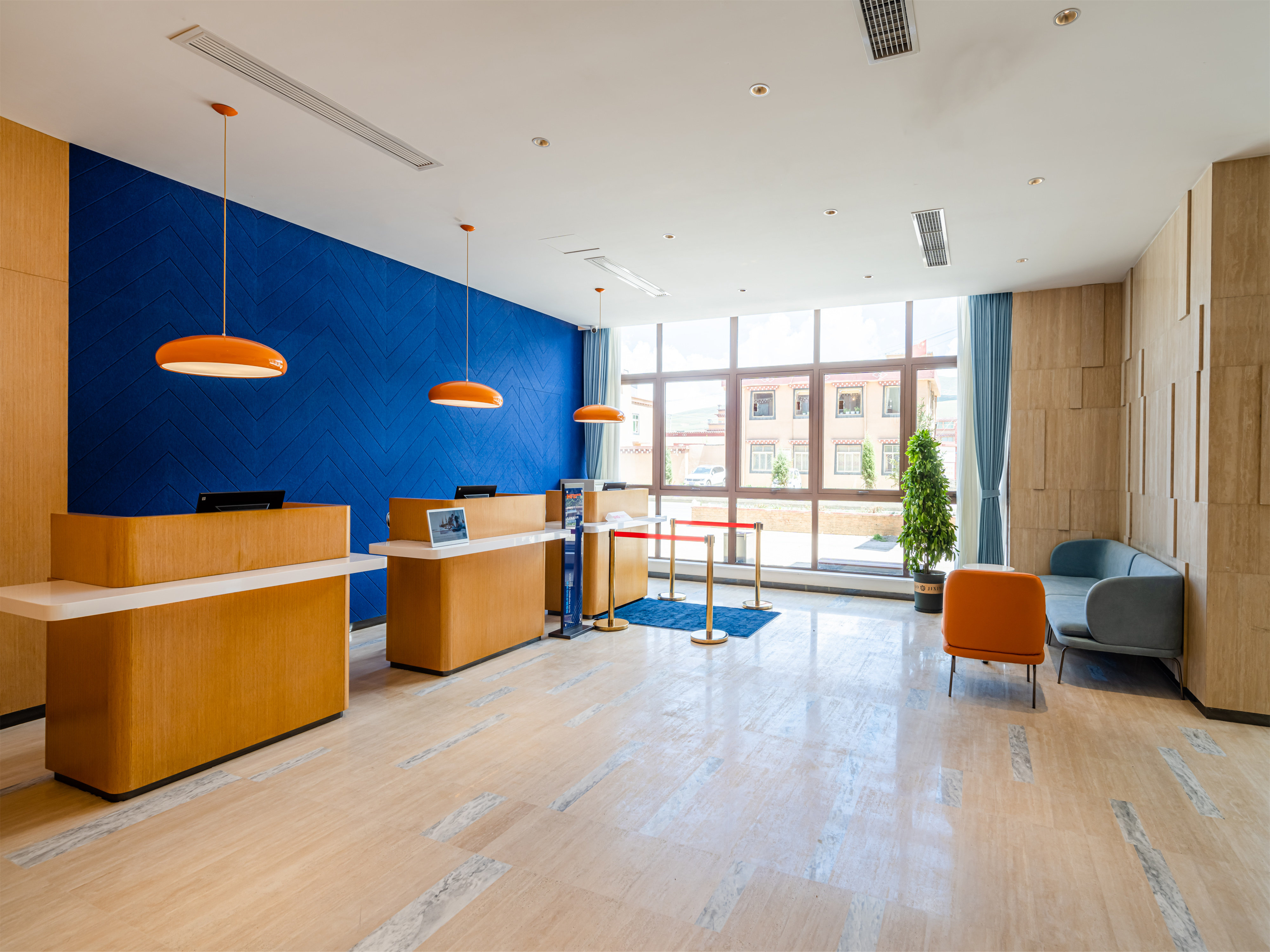 Holiday Inn Express Litang 28/78
