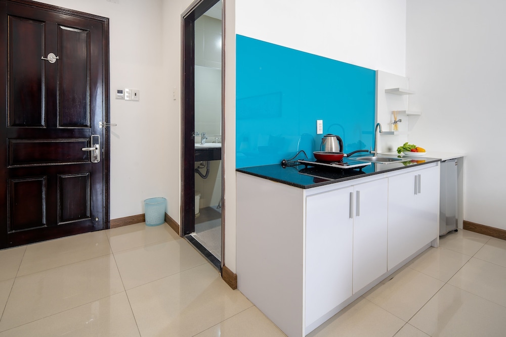 Phuong Dong Hotel & Apartment 6/35