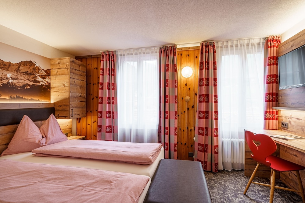 Hotel Alpenblick 11/50