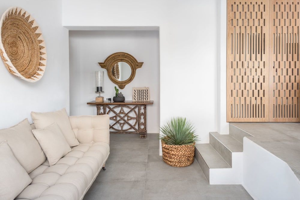 Virtu Suites 53/75