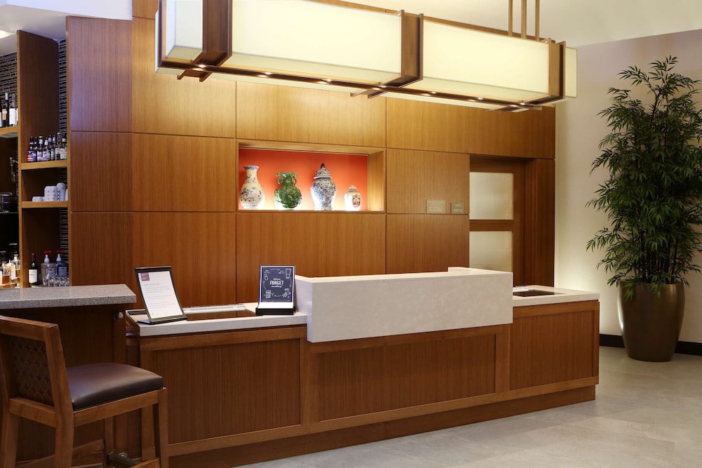 Hyatt Place Flushing Laguardia Airport 7/58