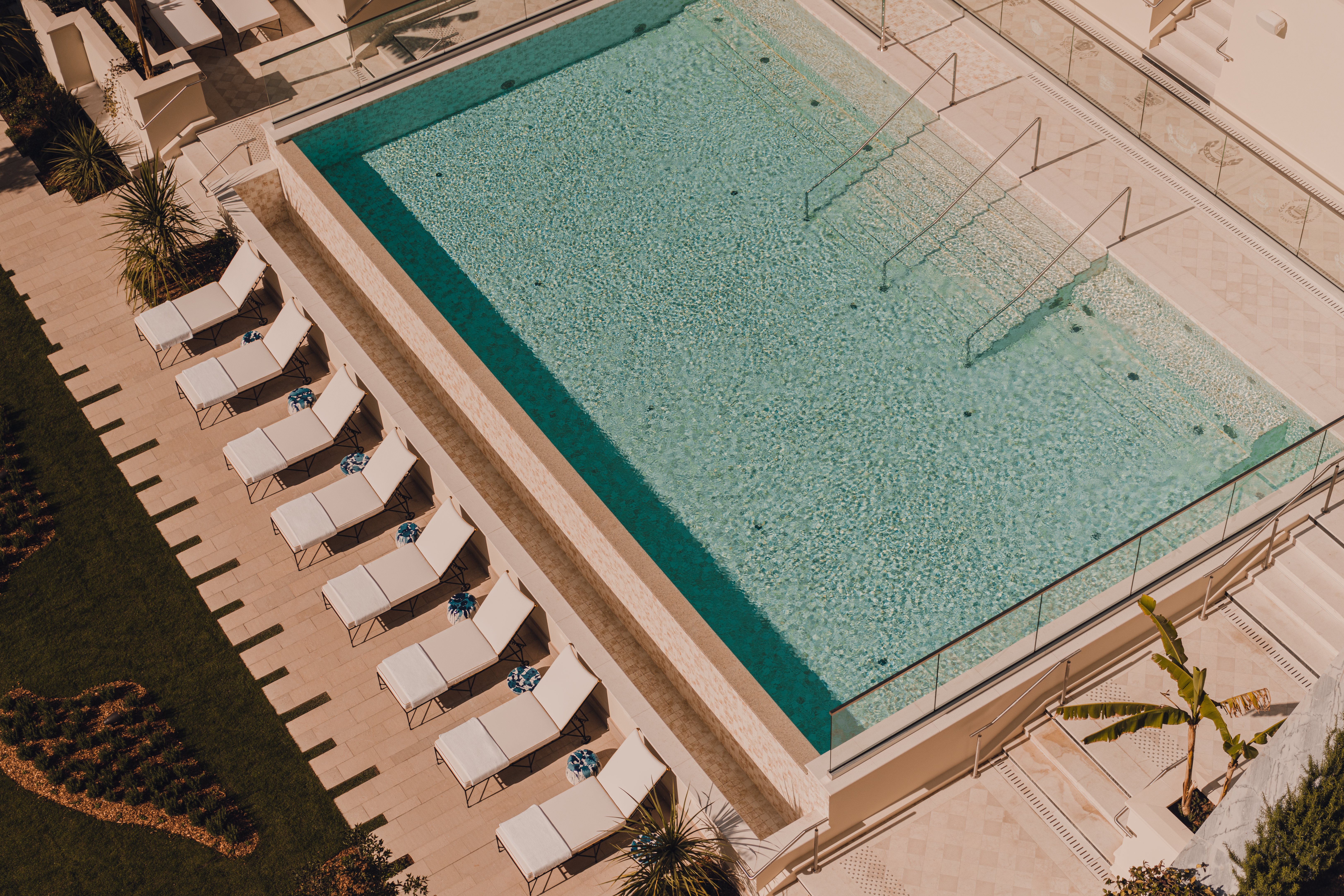Carlton Cannes, a Regent Hotel 28/50