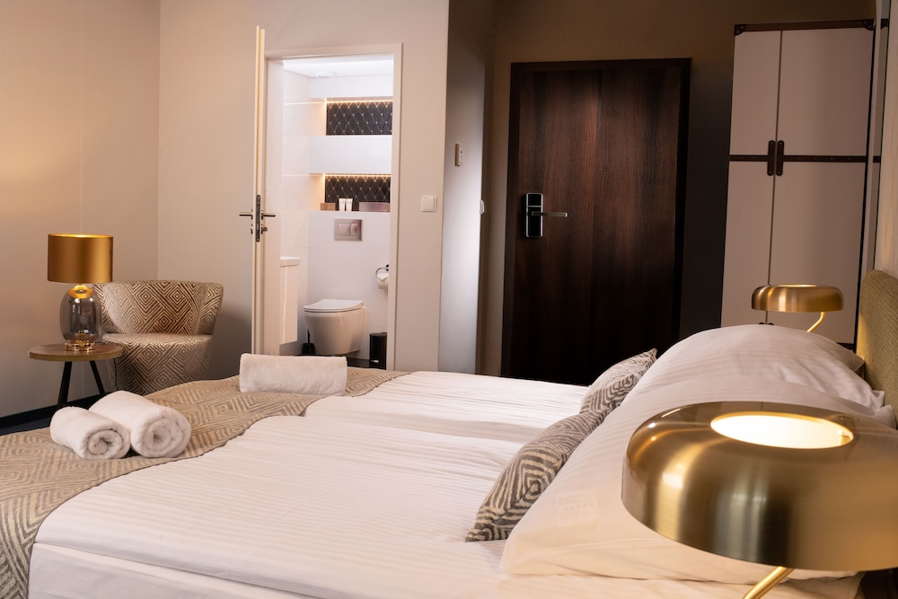 Xerion Hotel 13/50