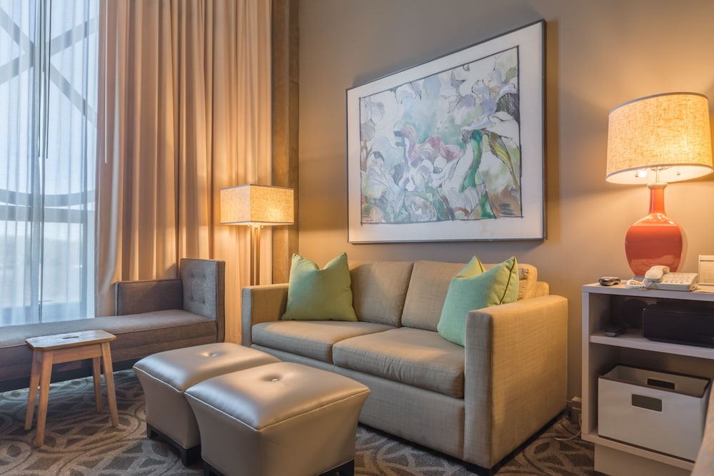 Proximity Hotel 31/71