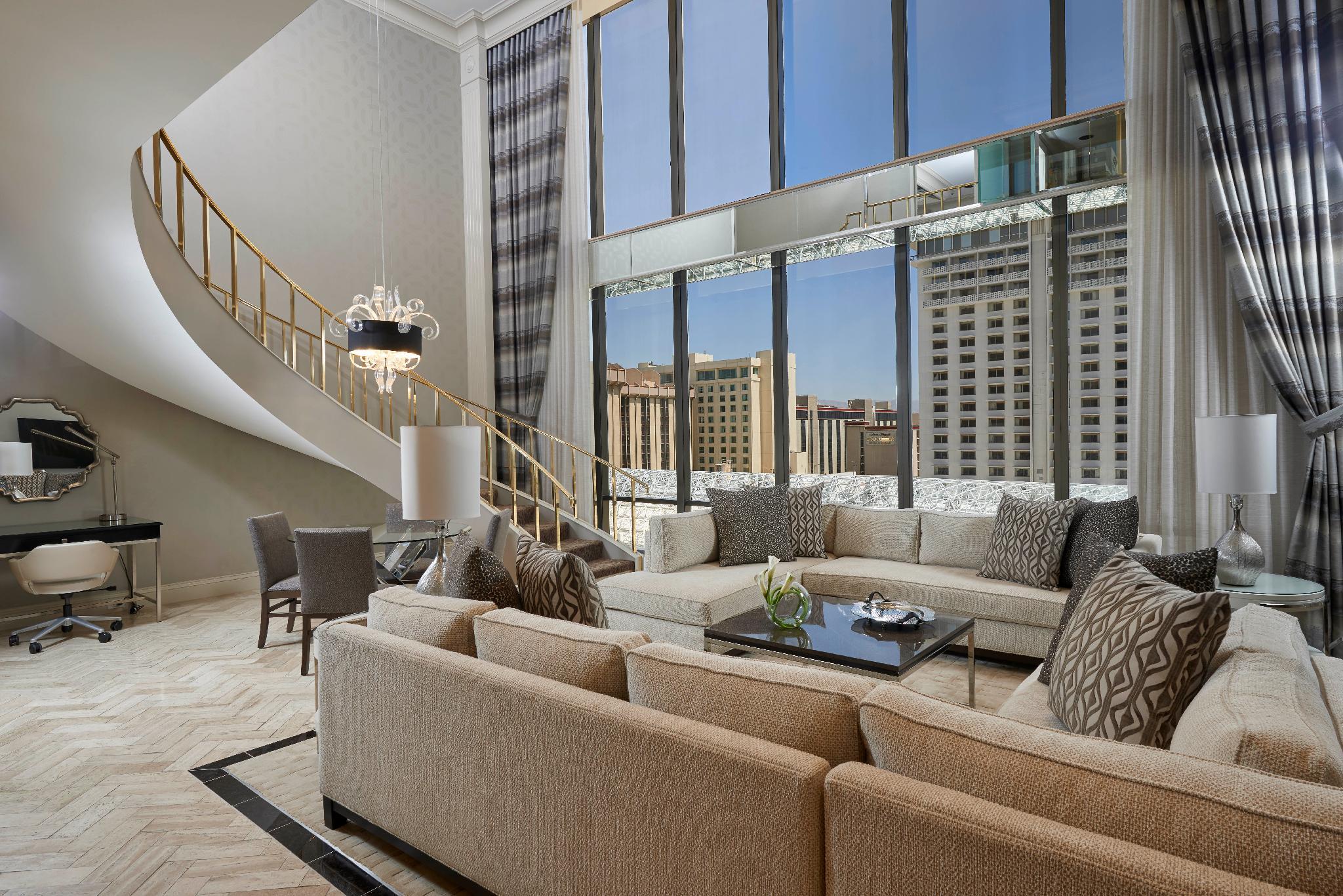 1 BEDROOM, SPA, SUITE