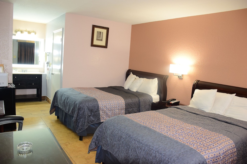 Econo Lodge 10/37