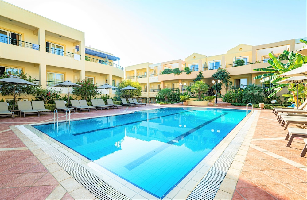Helios Apartments 27/50