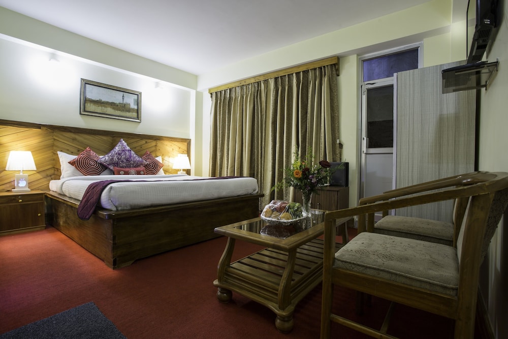 Oyo Rooms Cooch Behar Road 19/48