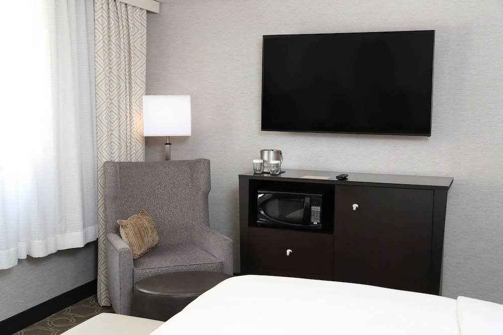 Doubletree By Hilton Boston Westborough 36/58