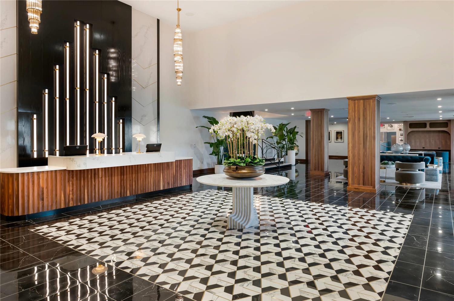 Cambria Hotel Detroit Downtown 16/49