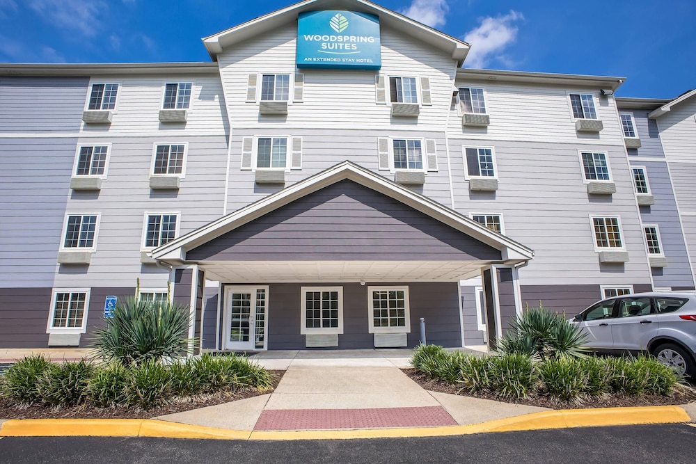 WoodSpring Suites Chesapeake-Norfolk South 4/51