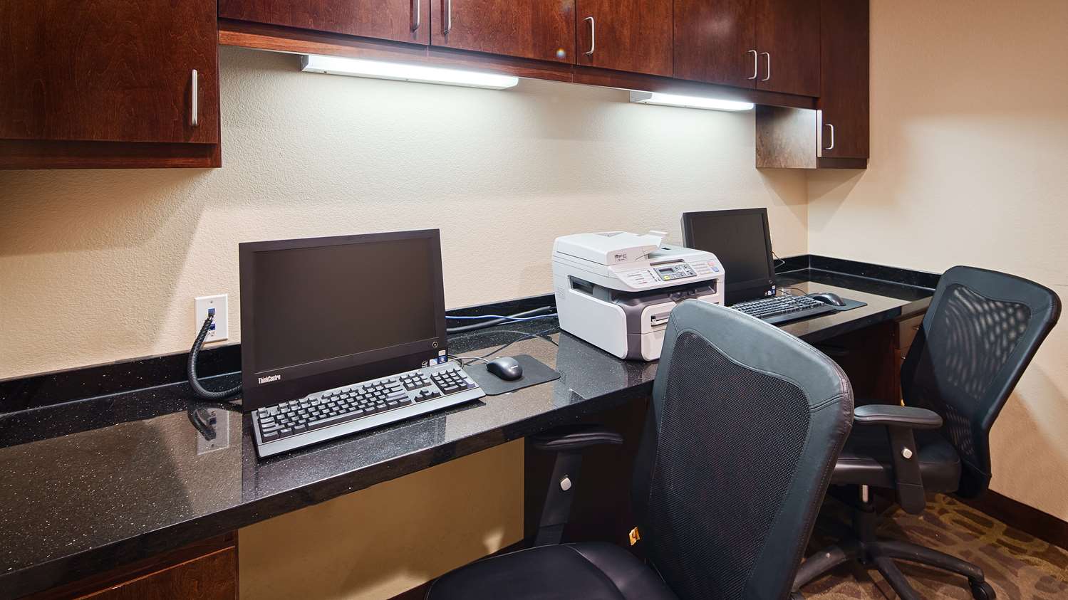 BEST WESTERN PLUS DeSoto Inn & Suites 13/15