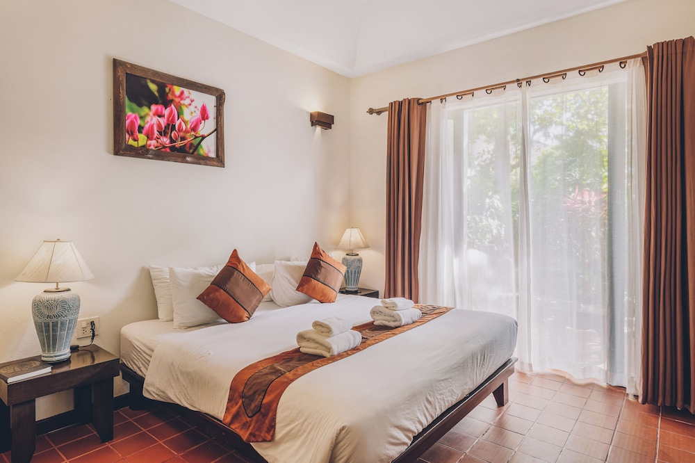 The Hive Hotel Samui 33/71