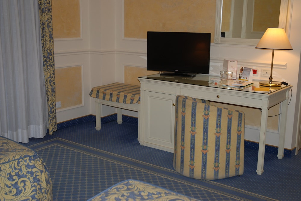 Hotel Continental Brescia 47/53
