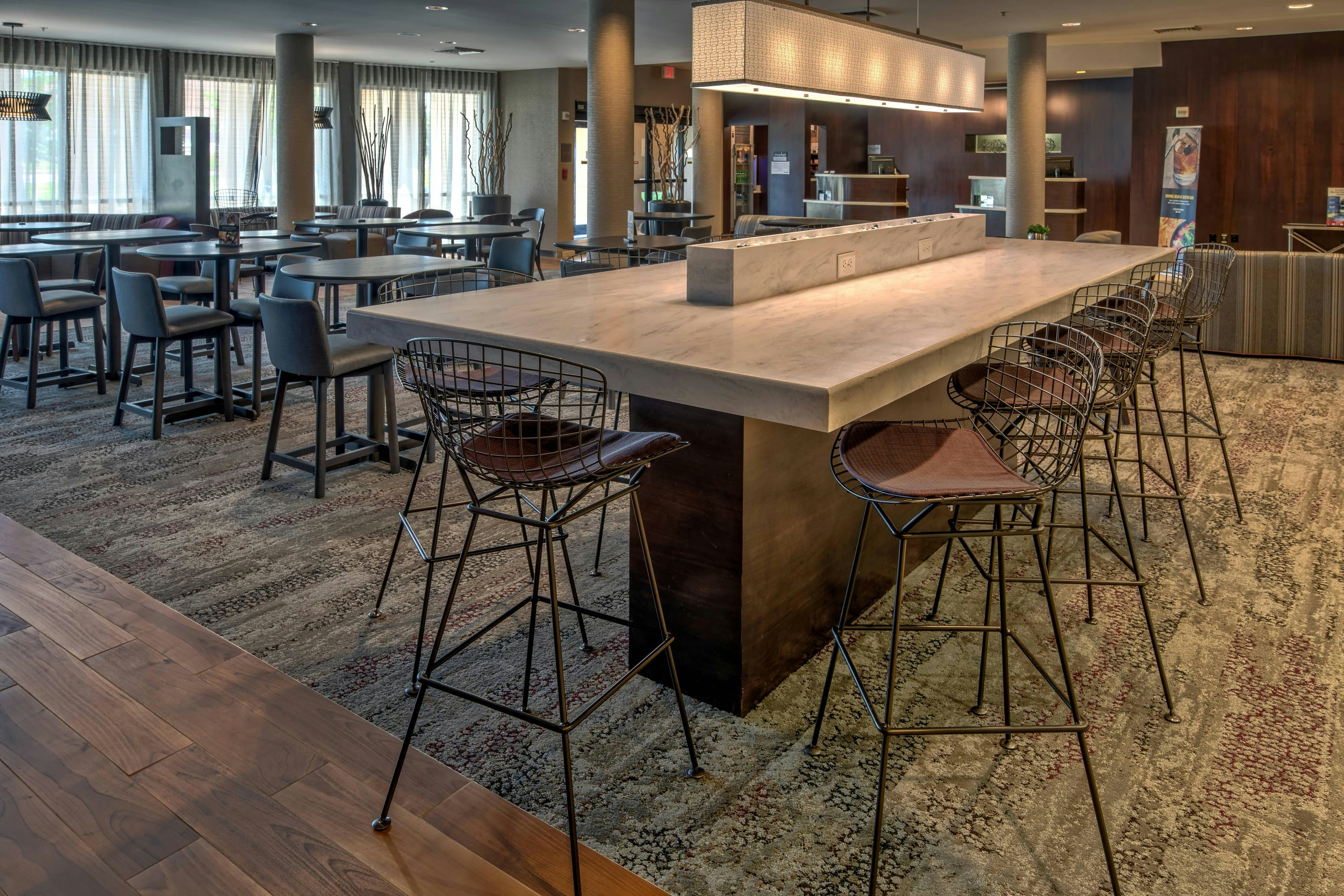Courtyard by Marriott Troy 33/54