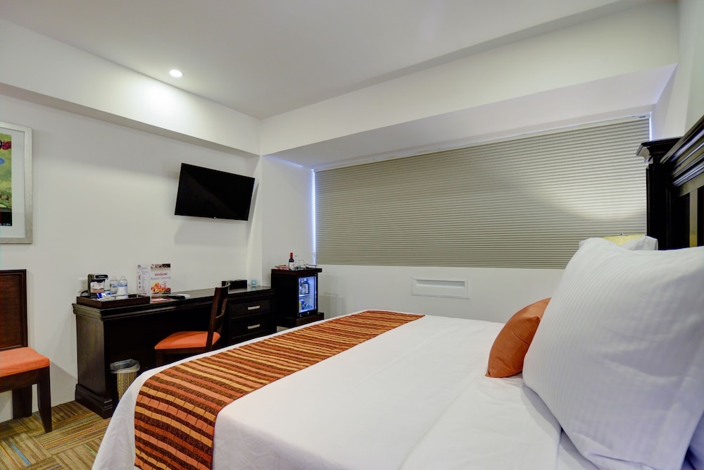 Hotel Stadium 15/50