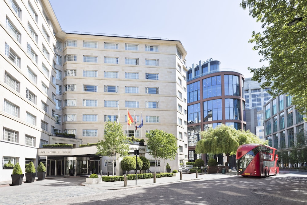 Melia White House Apartments 43/50