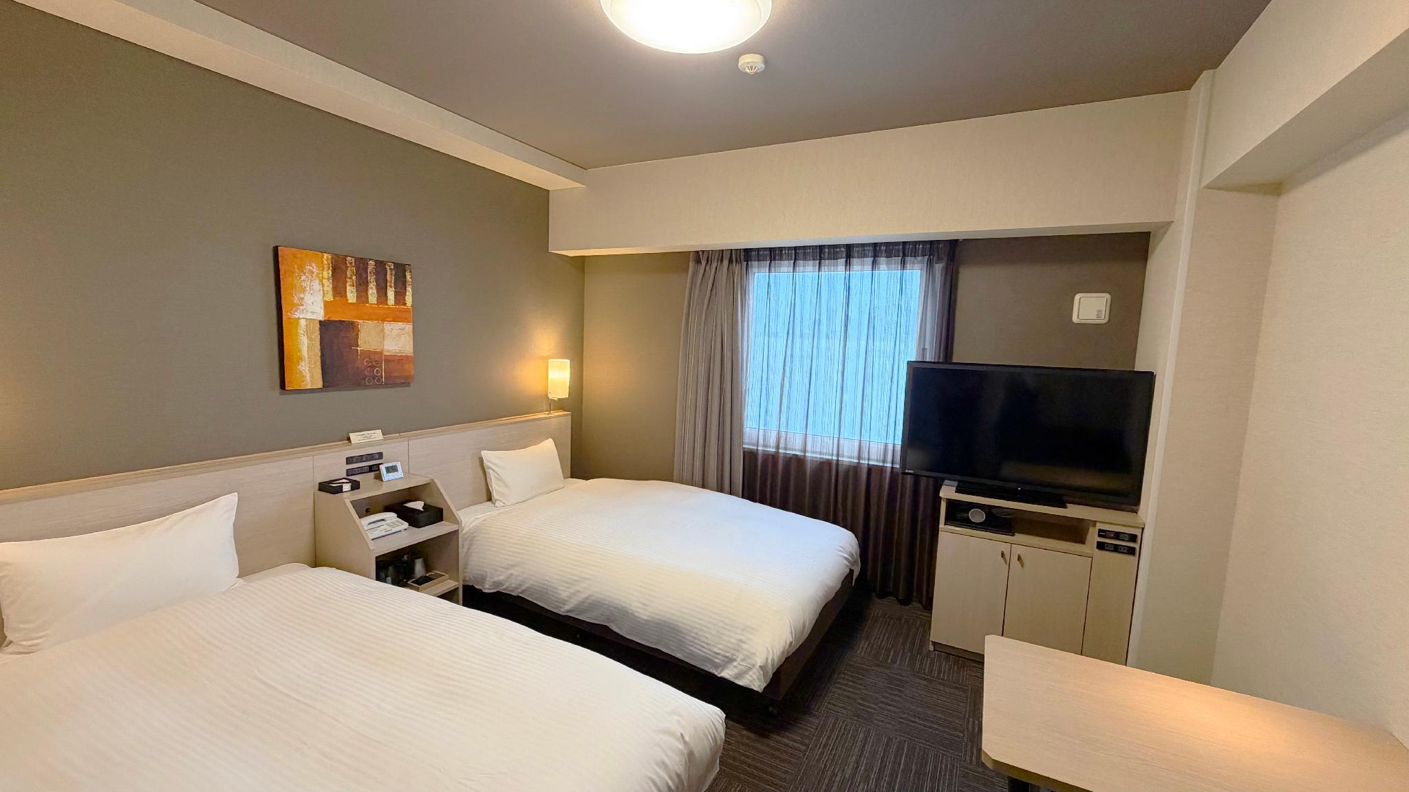 Exclusive, Twin Beds, Smoking