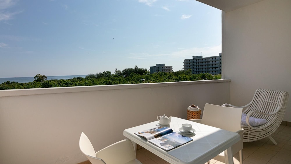 Hotel Excelsior Vasto 70/75