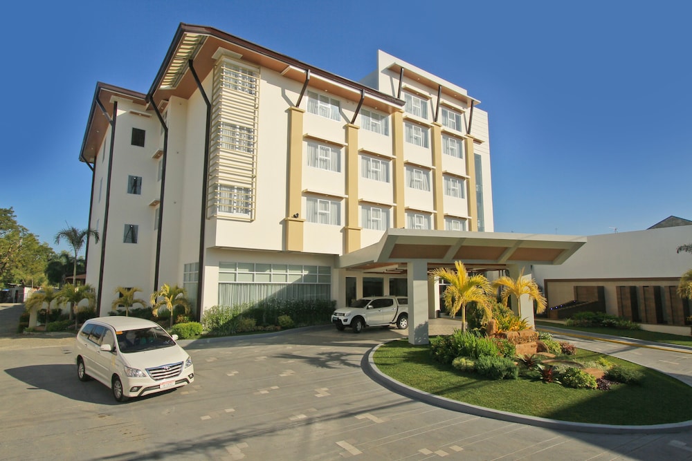 Harvest Hotel 62/68